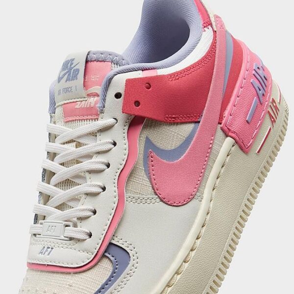 Air Force 1 Low Coral Chalk