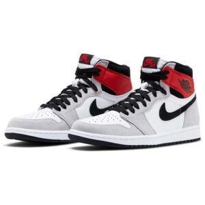 Air Jordan 1 Retro High OG ‘Smoke Grey’