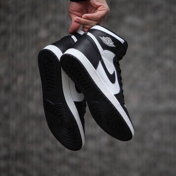 Air Jordan 1 Retro High 85 ‘Black White’