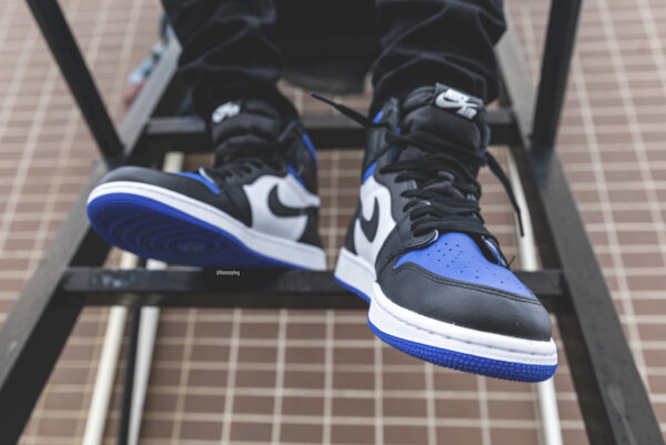 Air Jordan 1 Retro High OG ‘Royal Toe’