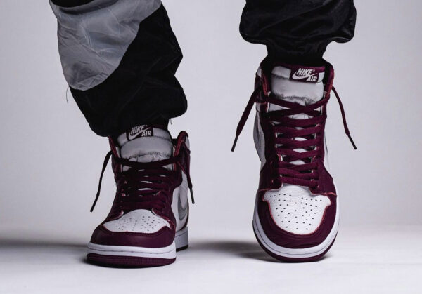 Air Jordan 1 Retro High OG ‘Bordeaux’