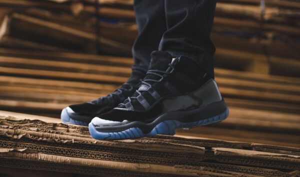 Air Jordan 11 “Cap and Gown”