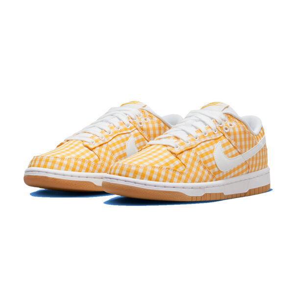 Nike Dunk Low “Gingham”