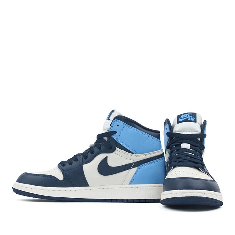 Air Jordan 1 Retro High OG ‘Obsidian’ UNC