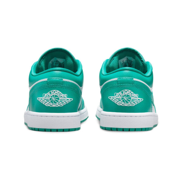 Air Jordan 1 Low Wmns ‘New Emerald’