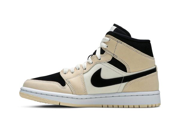 Air Jordan 1 Mid ‘Barely Orange’