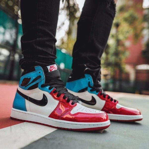 Les Twins x Air Jordan 1 Retro High OG ‘Fearless’