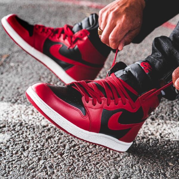 Air Jordan 1 Retro High ’85 ‘Varsity Red’