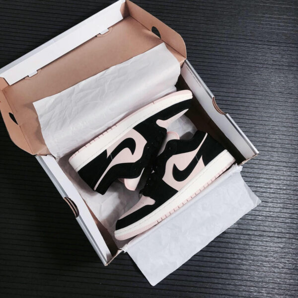 Air Jordan 1 Low Wmns ‘Black Guava Ice’