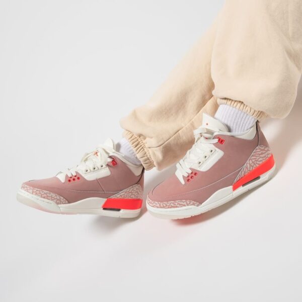 Air Jordan 3 Retro Wmns ‘Rust Pink’