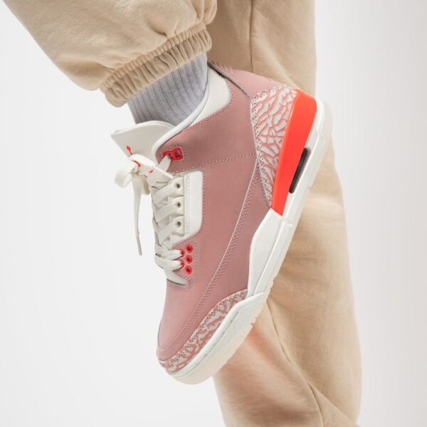 Air Jordan 3 Retro Wmns ‘Rust Pink’