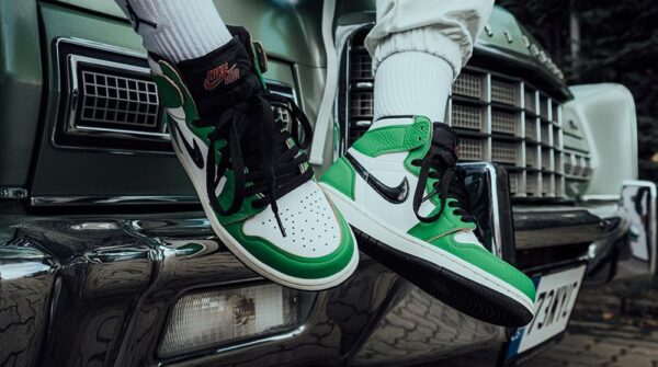 Air Jordan 1 Wmns Retro High OG ‘Lucky Green’