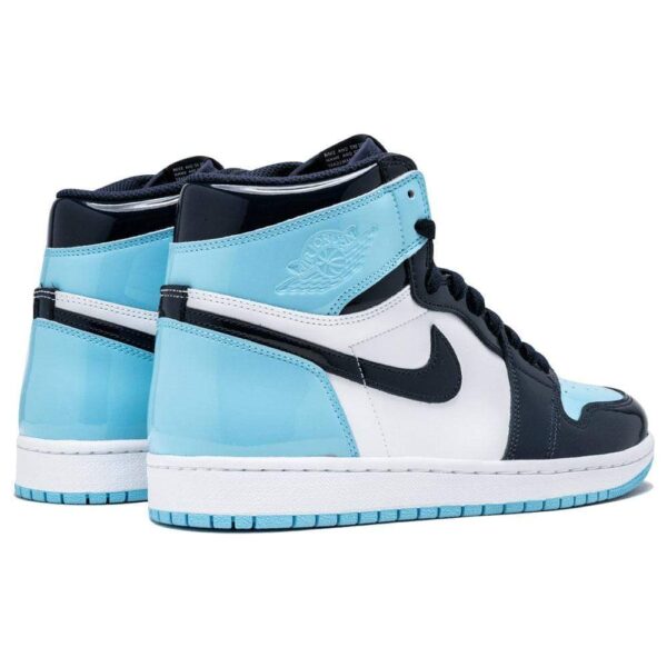 Air Jordan 1 Retro High OG ‘Blue Chill’