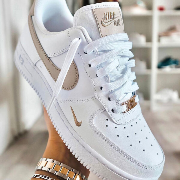 Air Force 1 Low Essential White Rattan