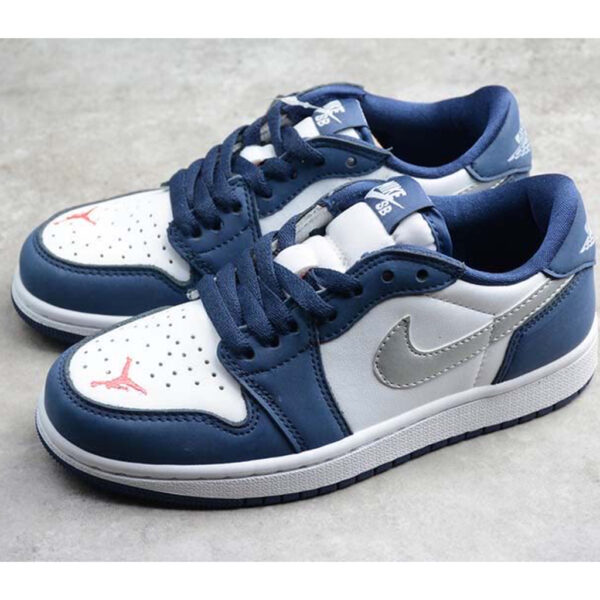 Air Jordan 1 Low SB Midnight Navy