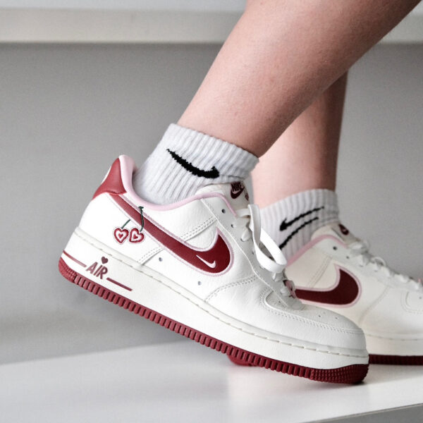 Nike Air Force 1 Low Valentine’s Day