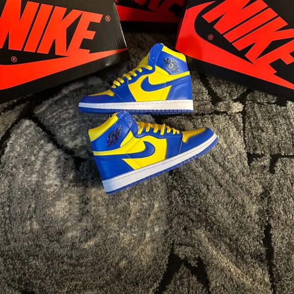 Air Jordan 1 High OG ‘Reverse Laney’