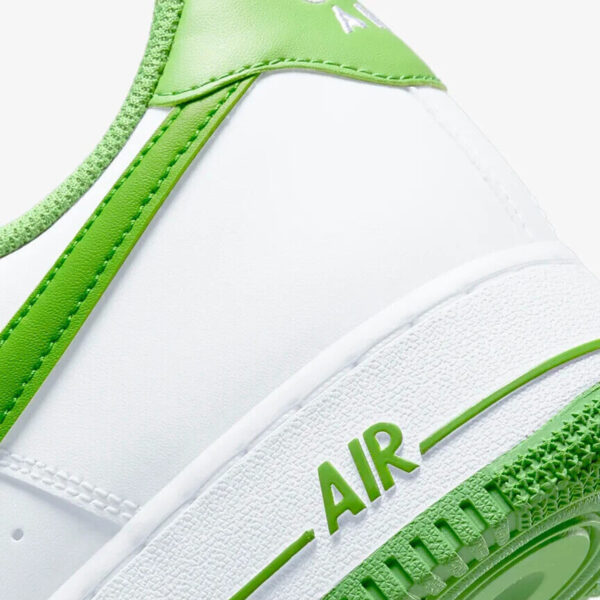 Air Force 1 Low ’07 White Chlorophyll