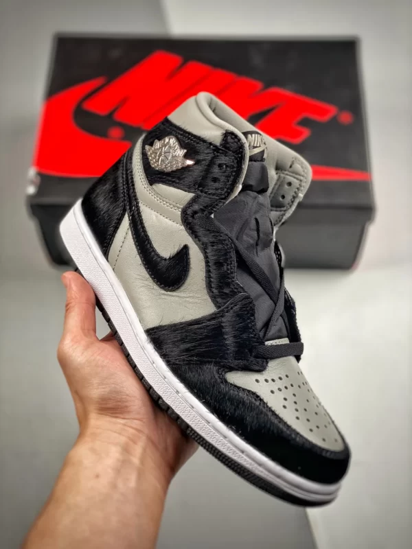 Air Jordan 1 Retro High OG Twist ‘Medium Grey’