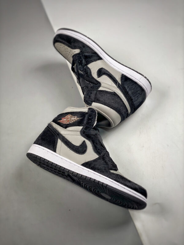 Air Jordan 1 Retro High OG Twist ‘Medium Grey’