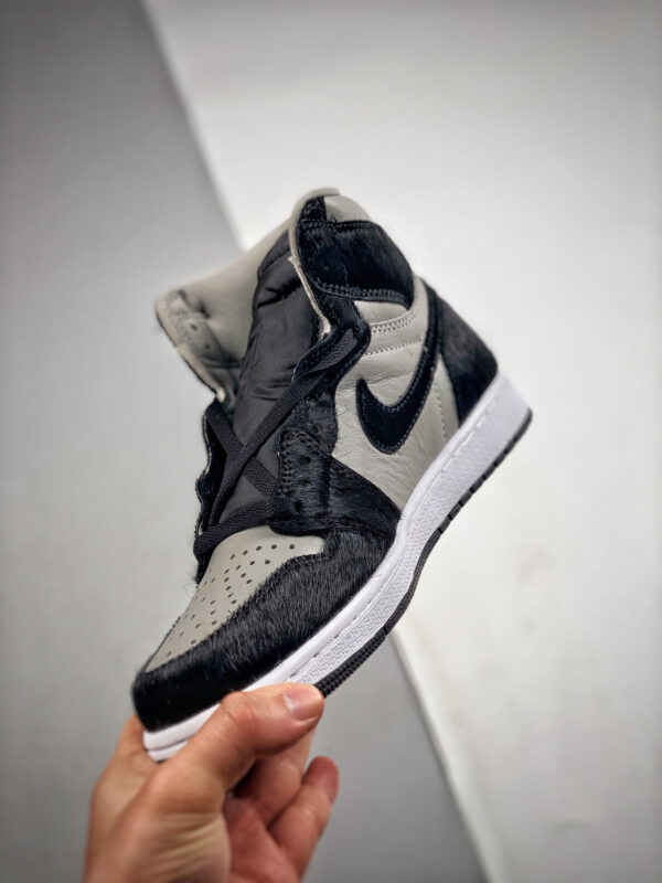 Air Jordan 1 Retro High OG Twist ‘Medium Grey’