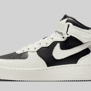 Air Force 1 Mid Tries Out The “Reverse Panda”