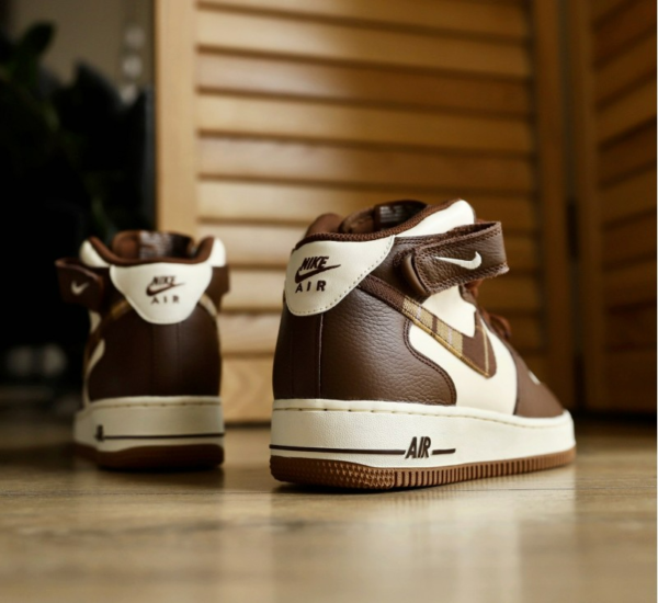 Air Force 1 Mid Brown Plaid