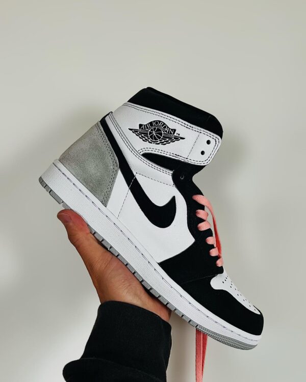 Air Jordan 1 Retro High OG Bleached Coral