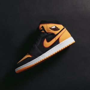 Jordan 1 Mid SE Black Vivid Orange