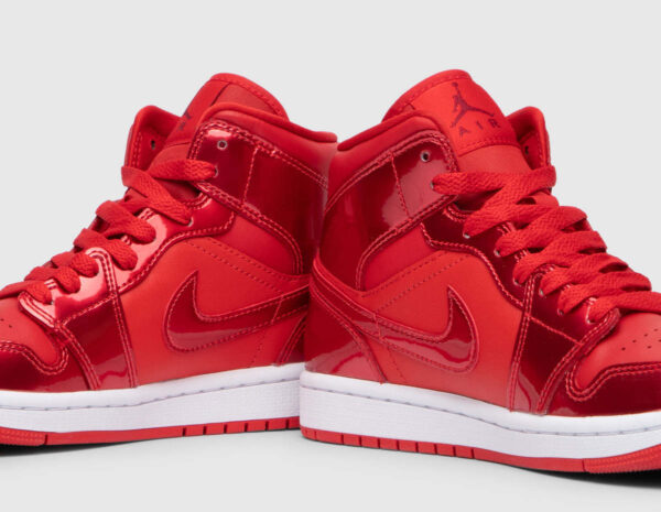 Air Jordan 1 Mid “Pomegranate”