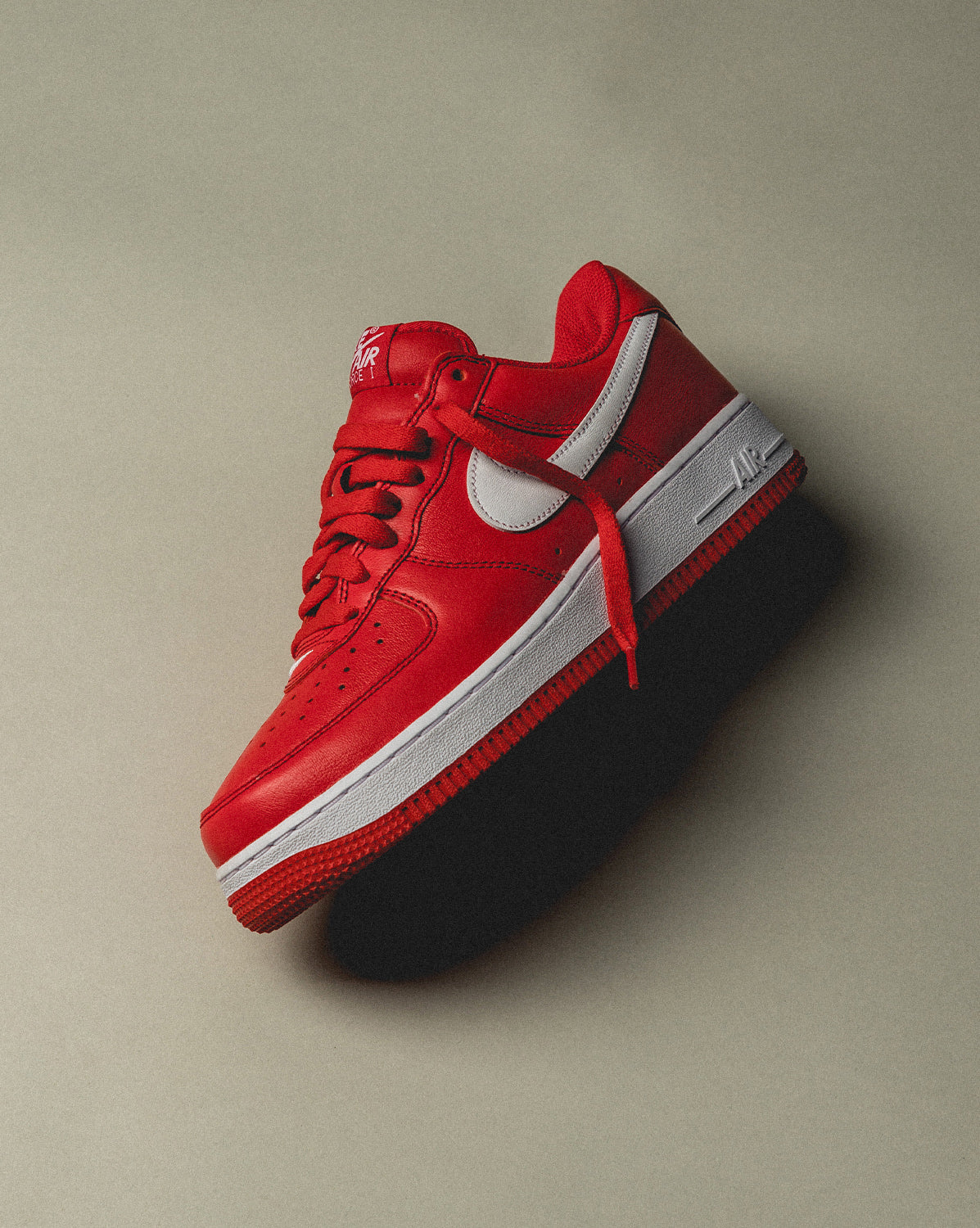 Air Force 1 Low Retro QS “University Red”