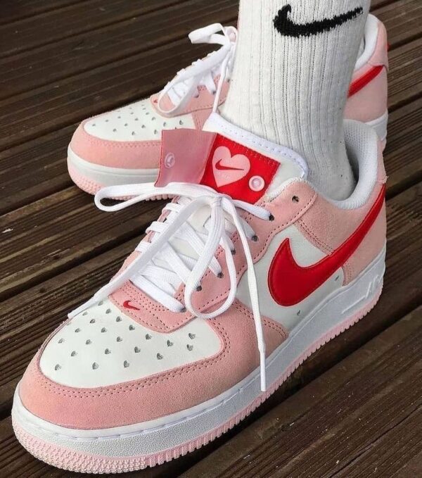 Air Force 1 Low ’07 QS ‘Valentine’s Day Love Letter’