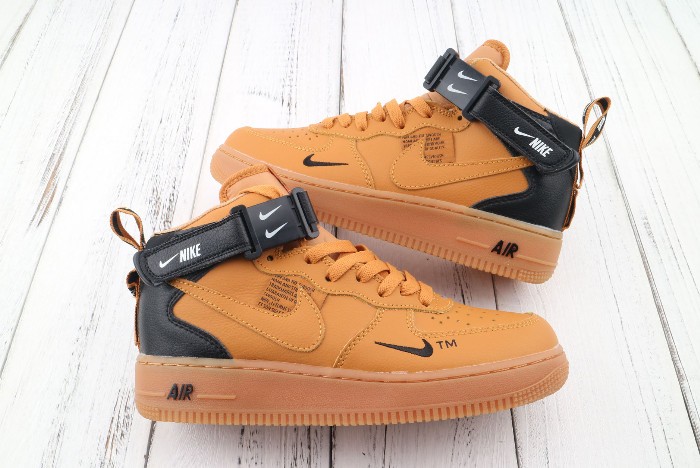 Nike Air Force 1 AF1 07 Mid LV8 Wheat Black White