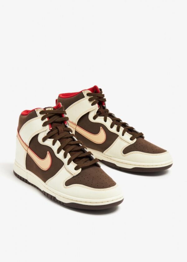 Nike Dunk High Baroque Brown