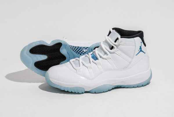 Air Jordan 11 “Legend Blue”