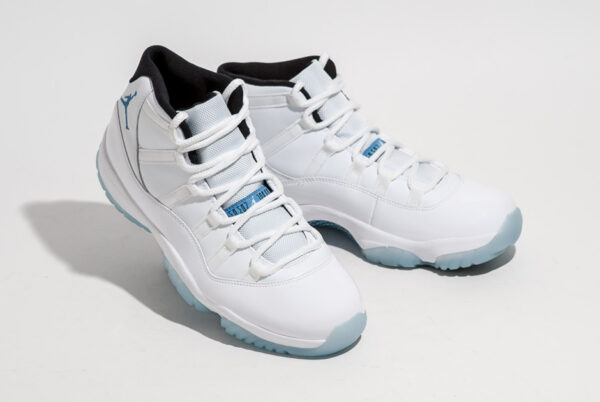 Air Jordan 11 “Legend Blue”