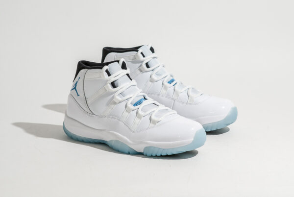 Air Jordan 11 “Legend Blue”