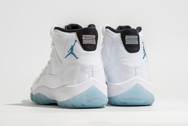 Air Jordan 11 “Legend Blue”