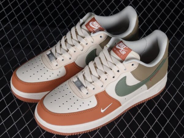 Nike Air Force 1 07 Low Green White Orange