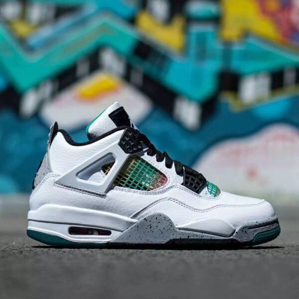 Air Jordan 4 Retro – Rasta