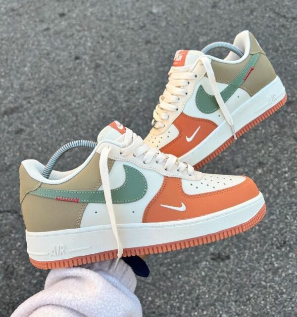 Nike Air Force 1 07 Low Green White Orange