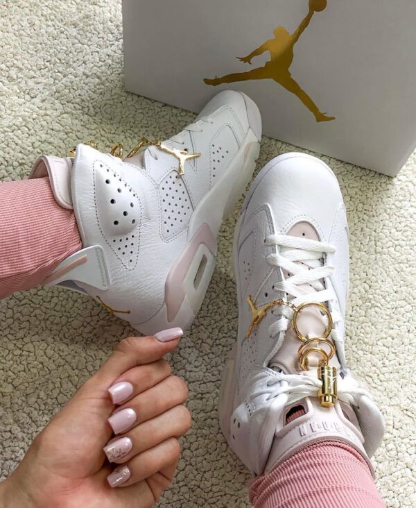 Air Jordan 6 Retro ‘Gold Hoops”