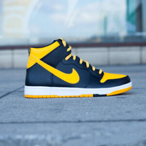 Nike Dunk High CMFT “University Gold”