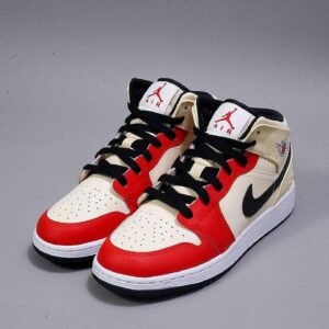 Air Jordan 1 Mid GS Dunk Contest