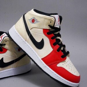 Air Jordan 1 Mid GS Dunk Contest