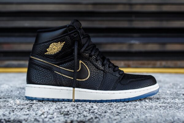 Air Jordan 1 “City Of Flight”