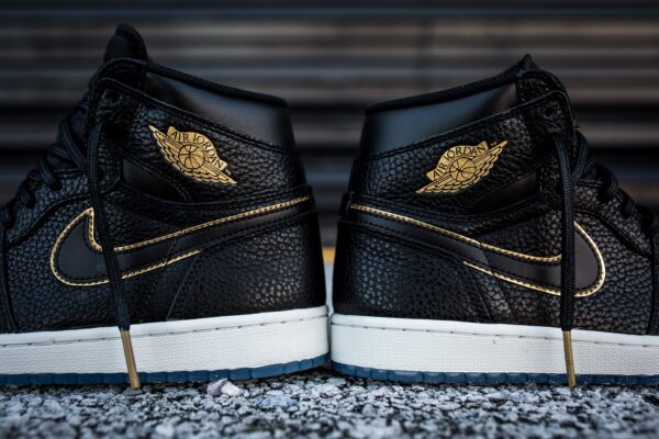 Air Jordan 1 “City Of Flight”