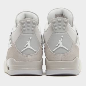 The Air Jordan 4 “Frozen Moments”