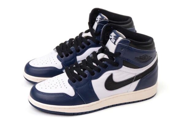 Air Jordan 1 High OG “Midnight Navy”