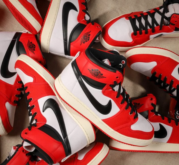 Air Jordan 1 Retro KO High “Chicago”